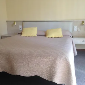 2* Hotel Moderne
